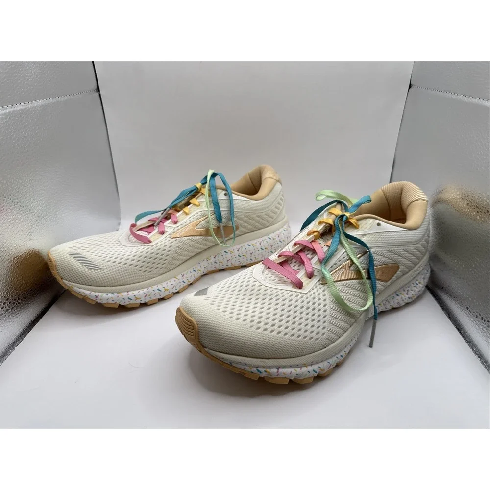 Brooks Women's Size 10 Rainbow Sprinkle Tennis Shoes EXCELLENT! Worn Twice.